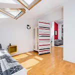 Unique Spacious 3 Bedroom Apartment - Old Town Loft - By Upstairs