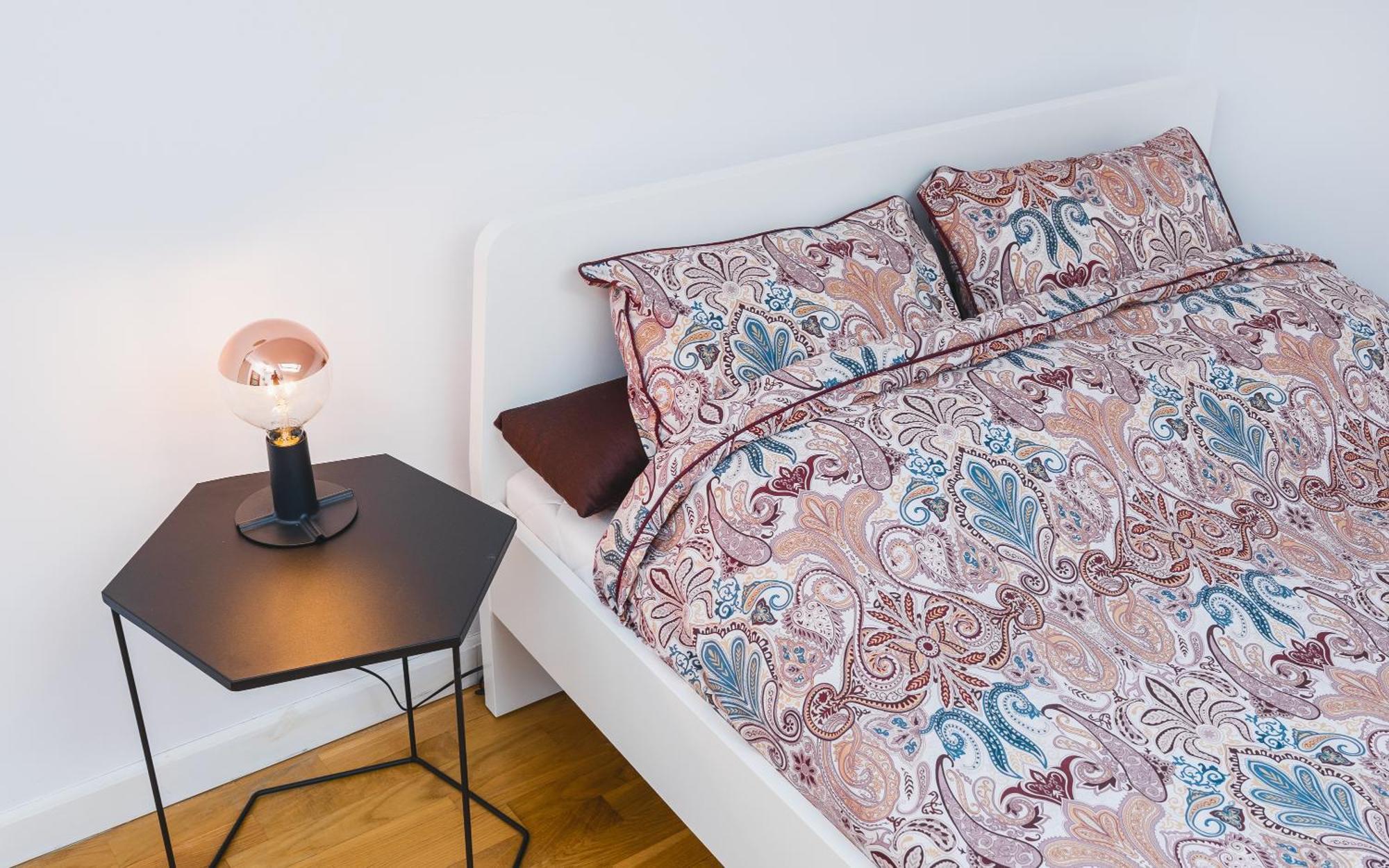 Apartament Unique Spacious 3 Bedroom - Old Town Loft - By Upstairs