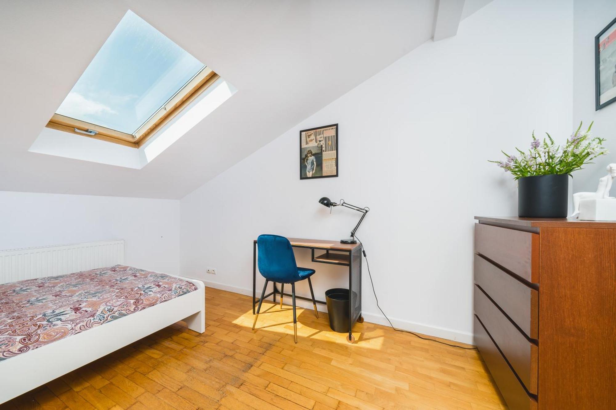 Apartament Unique Spacious 3 Bedroom - Old Town Loft - By Upstairs *